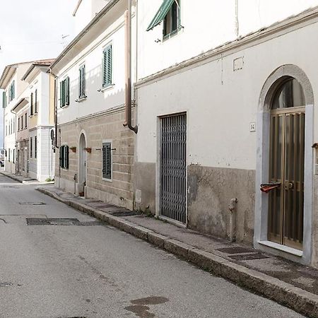 Ferienwohnung La Casa Di Nonno Roberto By Rentbeat Livorno Exterior foto